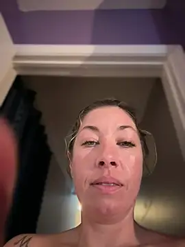 MiraKisss webcam