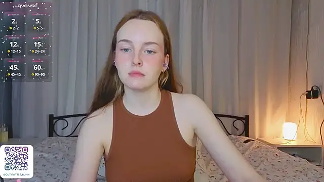 bae_cake_ webcam