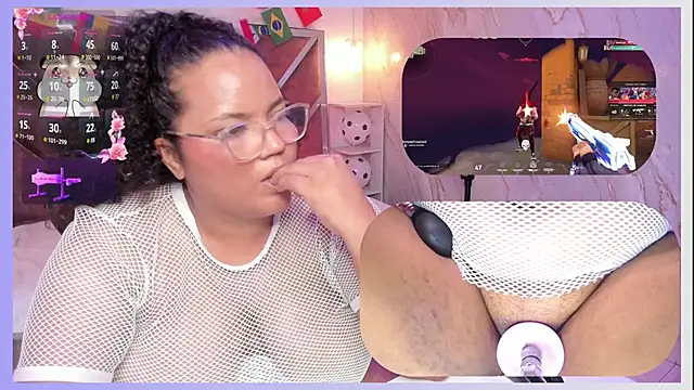 MhiaRey webcam