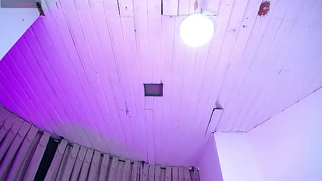Tamararosses webcam