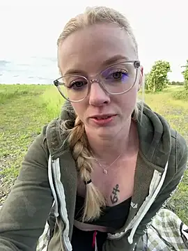 LinaLeana webcam