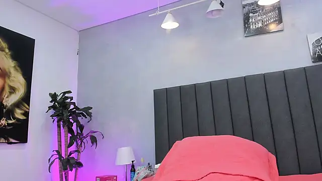 kendra_london webcam