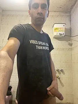 jonathan_yoni webcam
