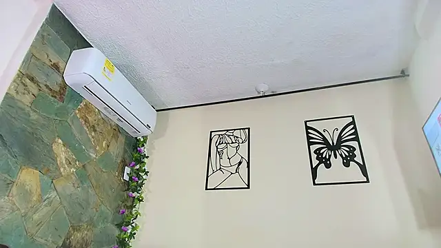 Jade_Roxx webcam