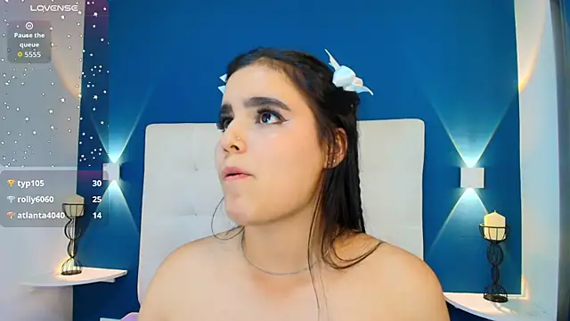 MiaaCarter_ webcam