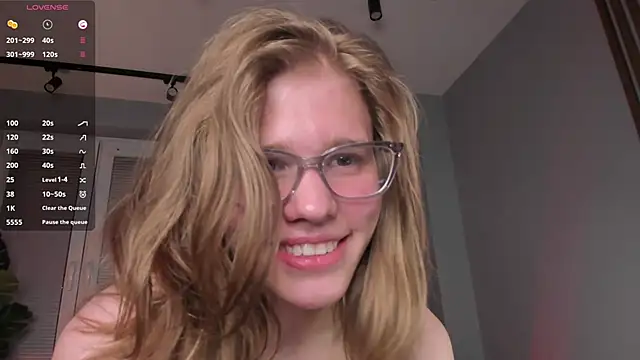 JosefaDonelan webcam