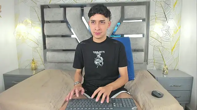 Alantaylorr_ webcam