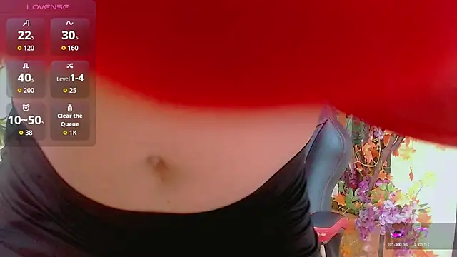 Sharlotte_Jones webcam