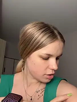 KimEvanss webcam