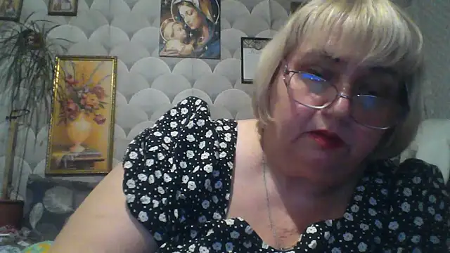 MarinaFarina53 webcam