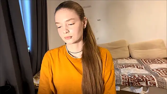 ShonaPitcherello webcam