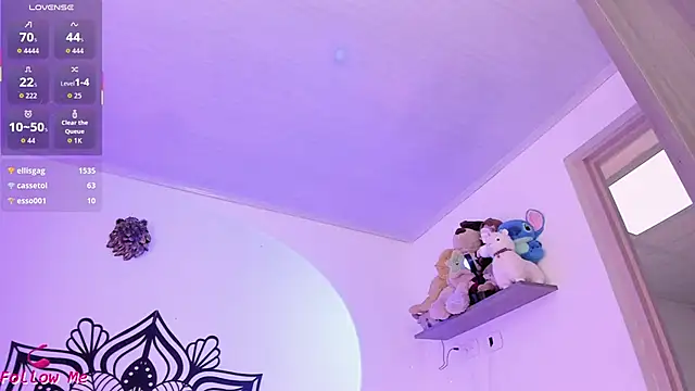 LouaneBourVip webcam