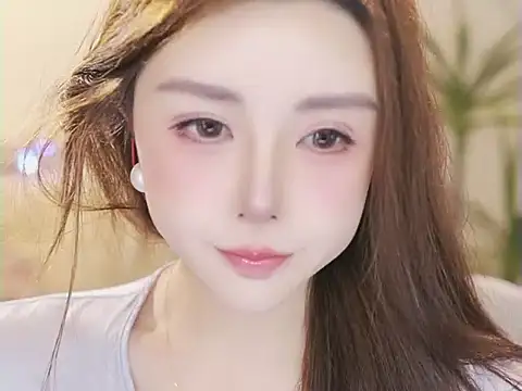 Qiaoqiao__ webcam