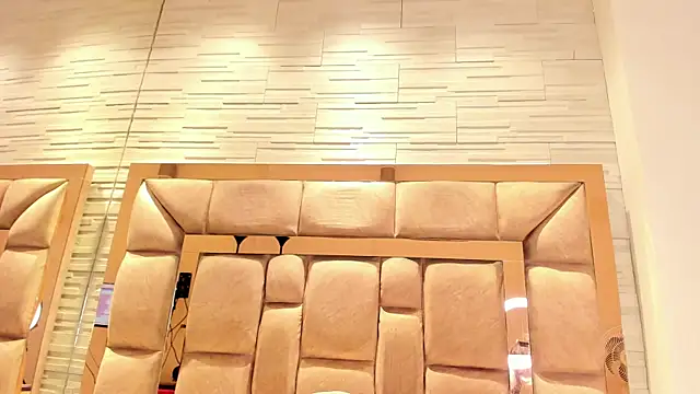 pocahontas_pow webcam