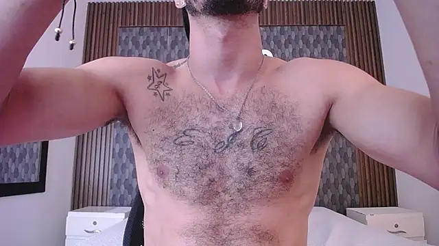 happy_hot7 webcam