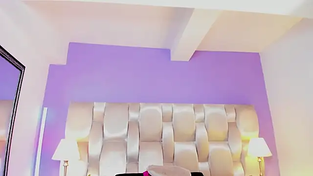 megan_loviitz live cam on StripChat