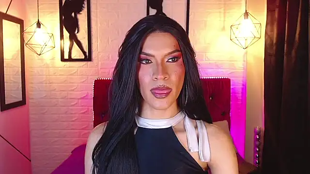 agatha_rodriguez live cam on StripChat
