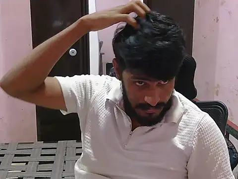 HotXKrish webcam