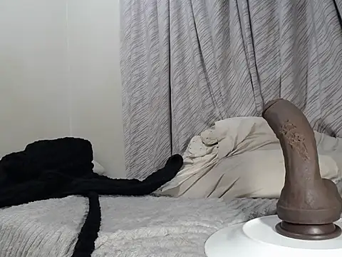 KinkyJXxX webcam