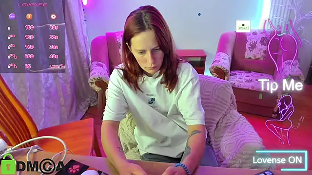 Lily_Viola webcam