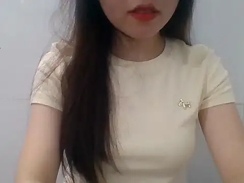 kiraa-007 webcam