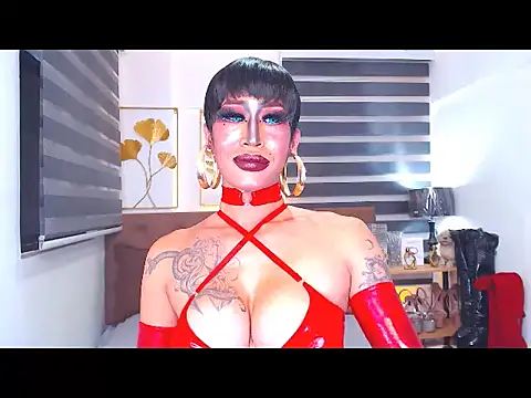 DominateMistressTania live cam on StripChat