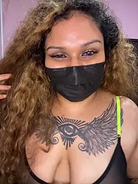 VelvetPoison webcam