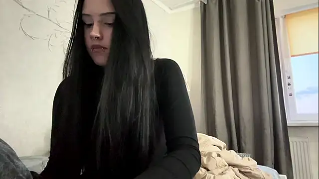 LouisePavlides webcam