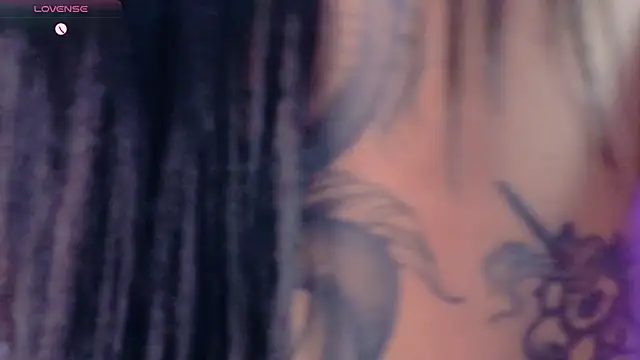 ScarlettVelvet webcam