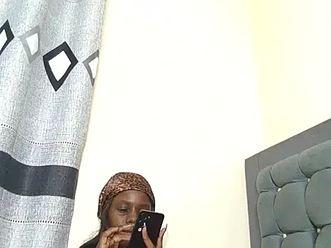 Sexxy_littlemiss webcam