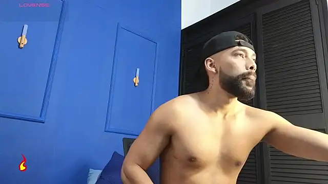 Blade_millerr webcam