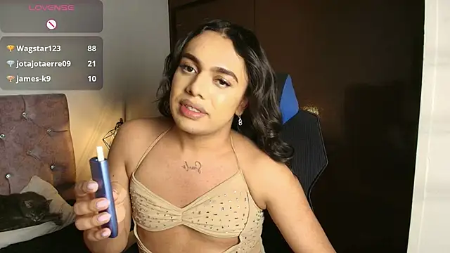 KendaallFox_ webcam