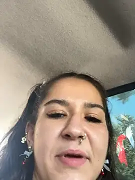 rubbyyy_rain webcam