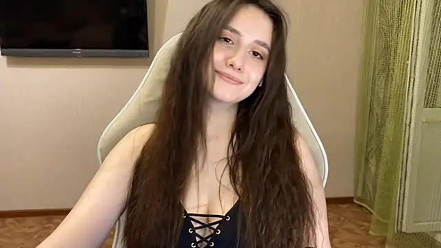 LauriWhitlock webcam