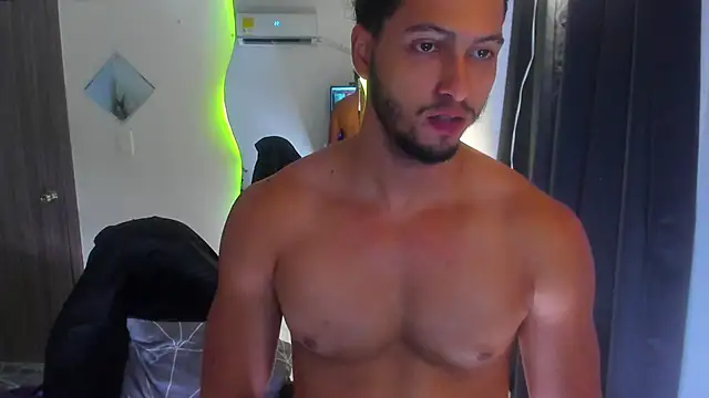 Kris_Khalifa69 webcam