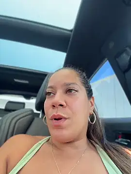 Bigbuttbrooklynn webcam