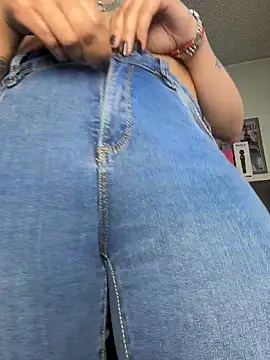 Modella: SALOME_KORLAND