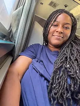 GirthGoddessCoco webcam