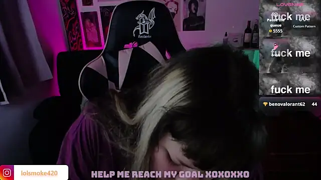 Bdsm_and_fries webcam