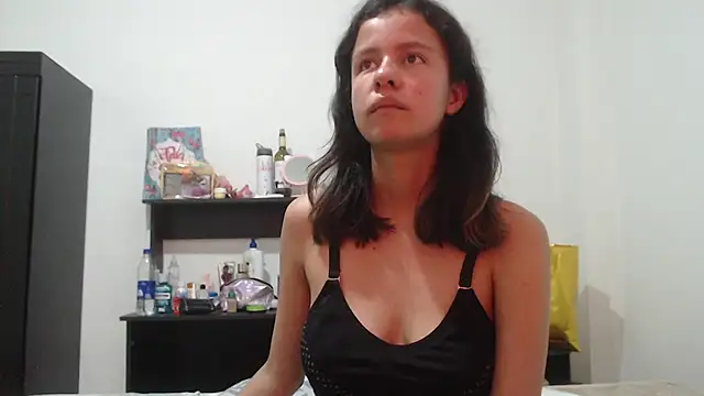 nathaly_jones_ live cam on StripChat