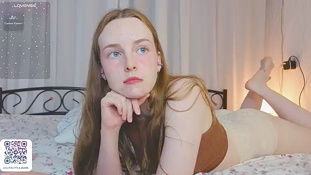 bae_cake_ webcam