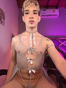 Cherry_zayden_ webcam