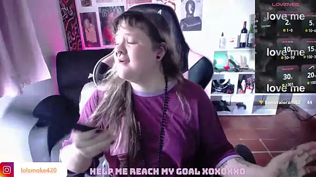 Bdsm_and_fries webcam