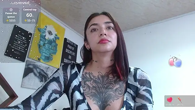 ZoeBakers_ webcam