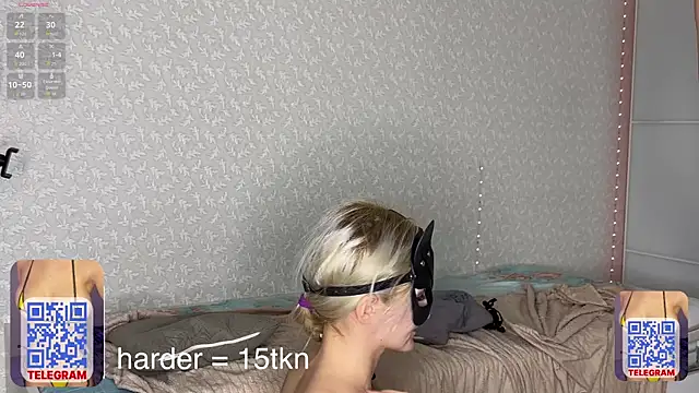 cream_fucks webcam