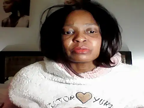 Blacksashaxx live cam on StripChat