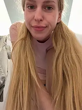 kira_mia