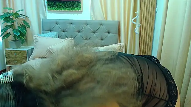 sasi_luna webcam