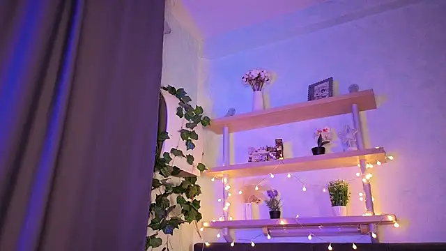 TristaRoht webcam