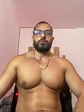 magnumchris's live room
